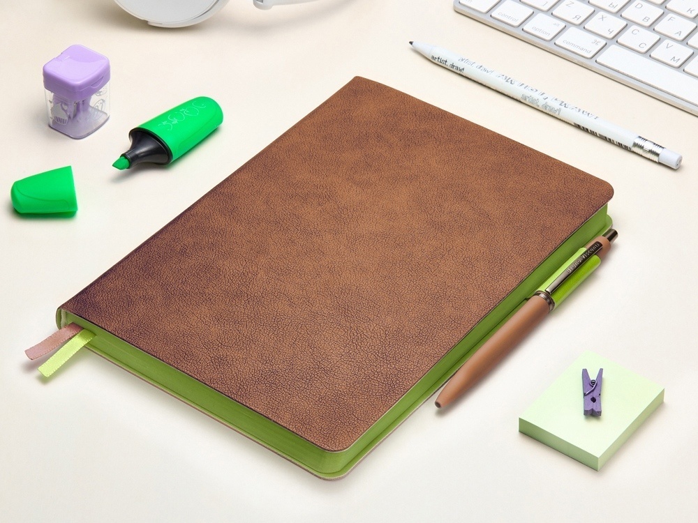 Ежедневник А5 датированный Boston на 2027 год