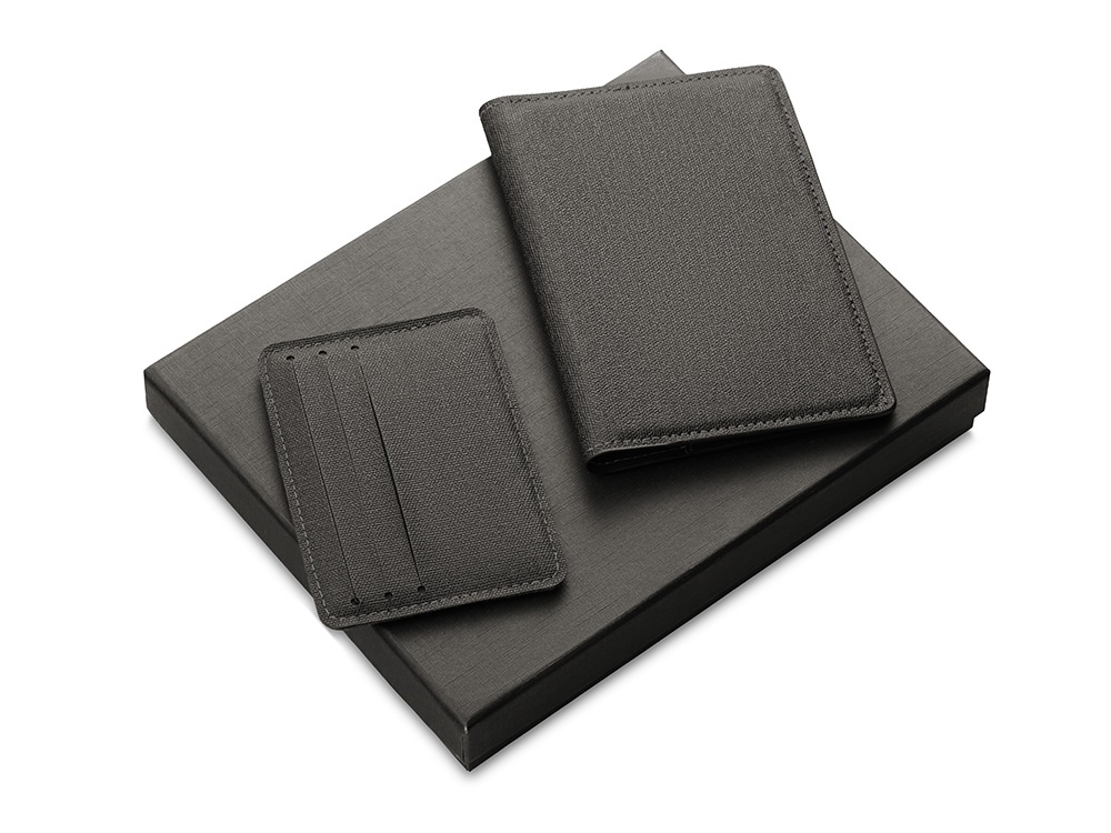 Подарочный набор Consul: обложка для паспорта и картхолдер