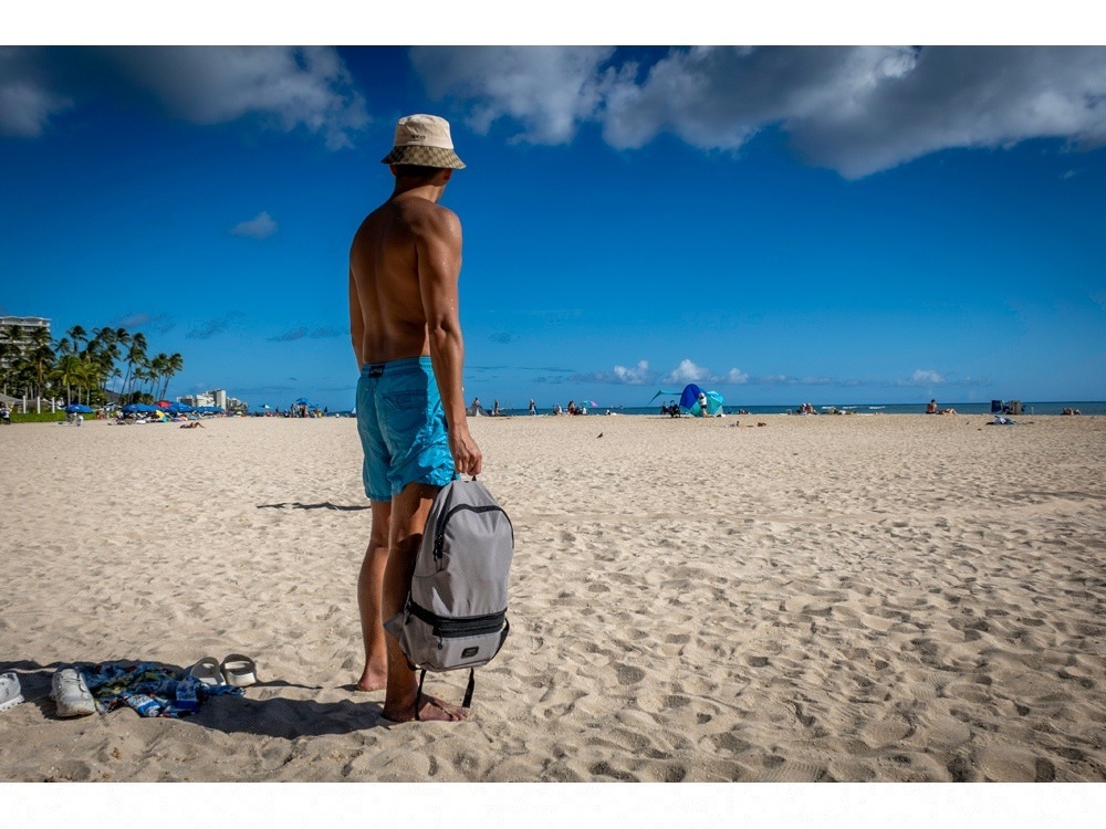 Рюкзак-трансформер 2-в-1 Athletica водостойкий с поясной сумкой из переработанного пластика