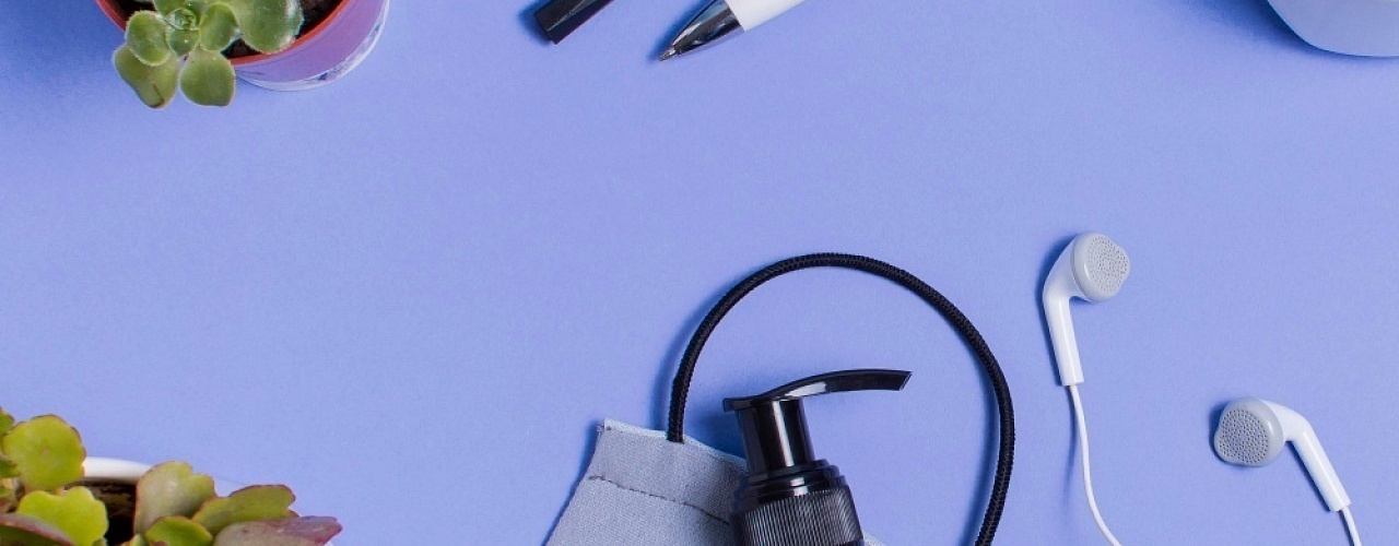 Где и как заказать продукцию с логотипом: пошаговое руководство