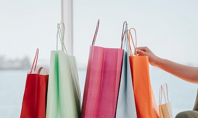 Где заказать пакеты с логотипом: в Москве, СПб, недорого и с доставкой